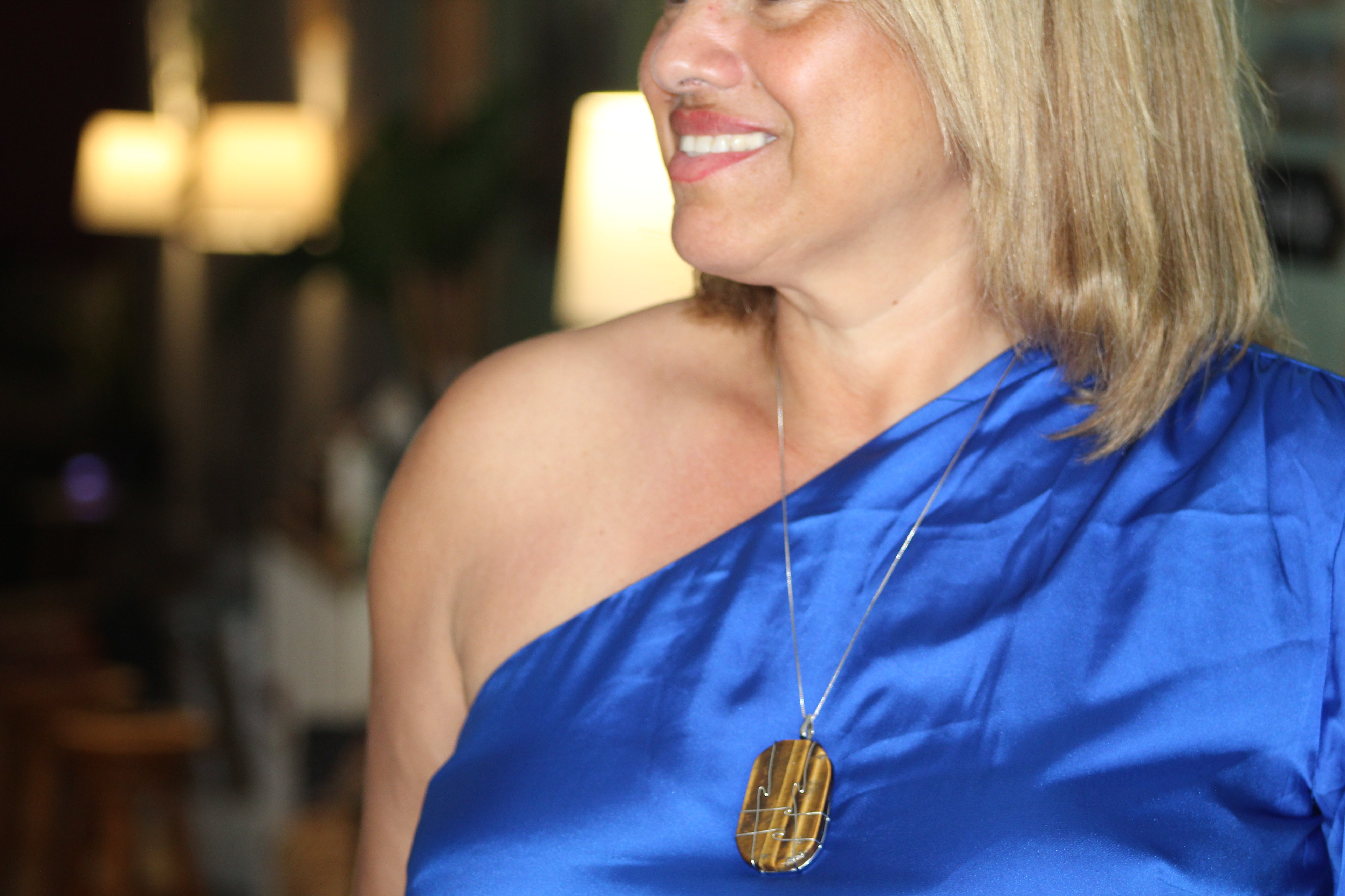 collar de ojo de tigre