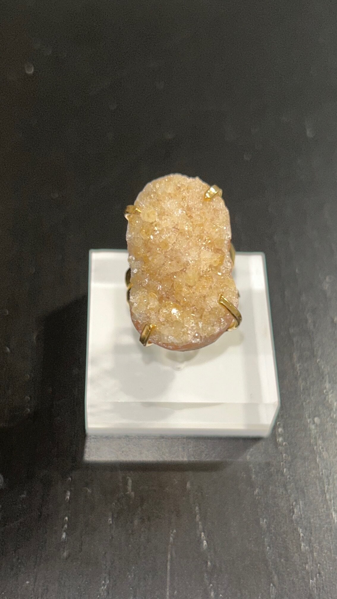 anel drusa de citrino