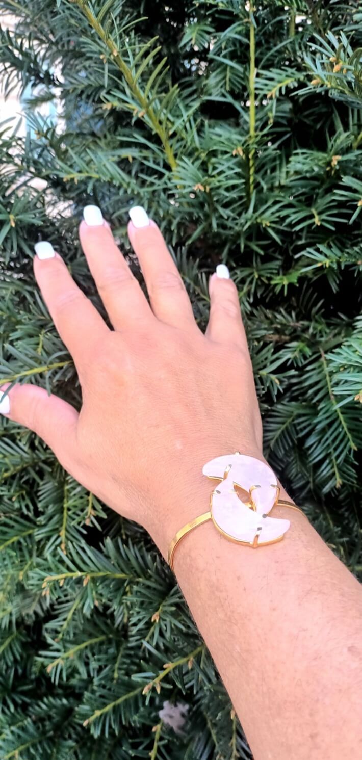 Bracelete meia lua quartzo rosa